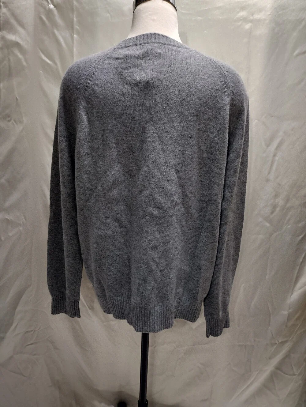 J.Crew Factory Crewneck Skweater in Supersoft Lambswool Blend Size L Style AA027